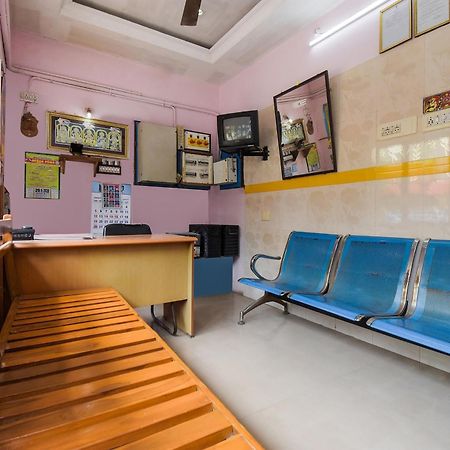 Hotel O K.S.Lodge Tribhuvanam Kültér fotó